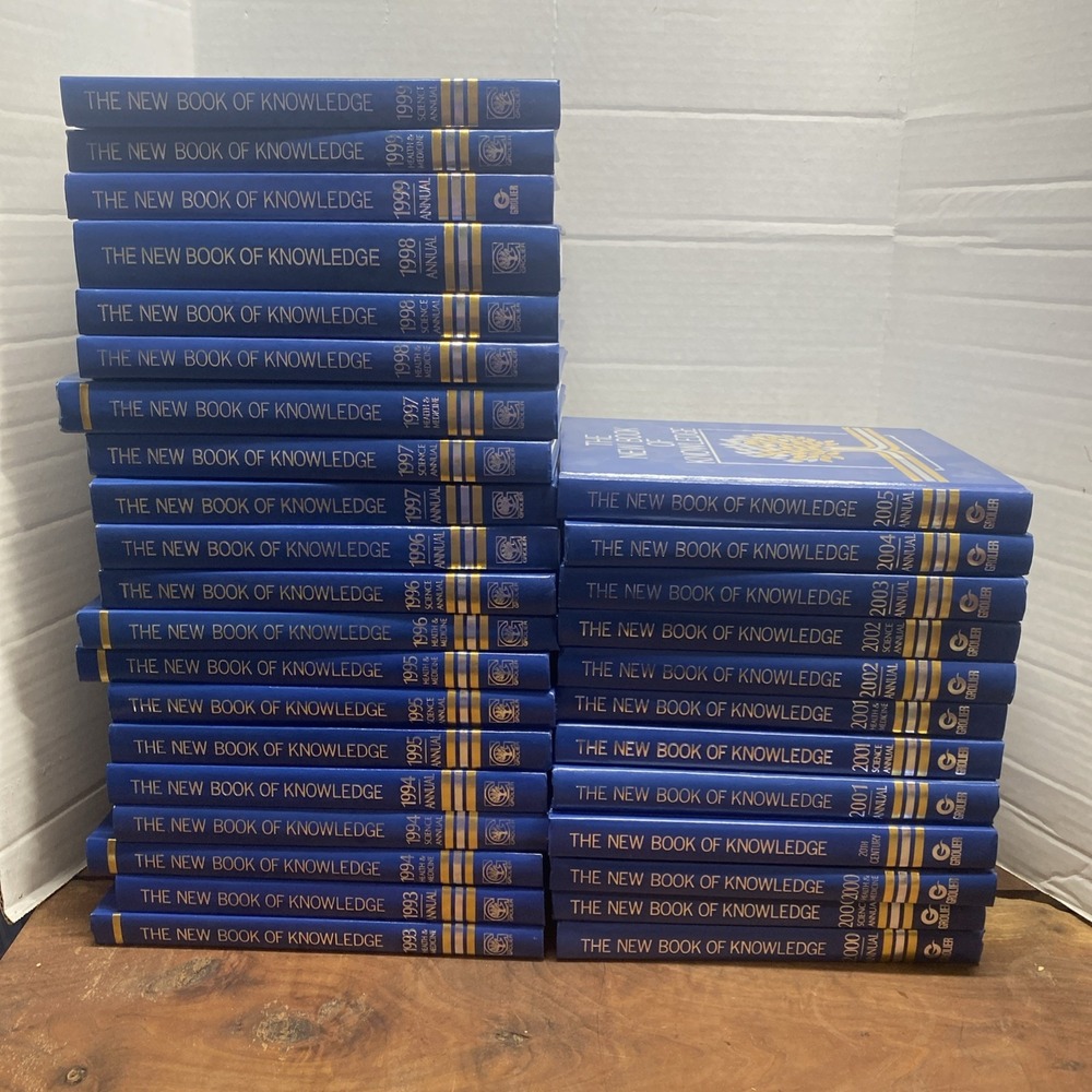 The New Book Of Knowledge Annuals Lot Of 32 Science Health & Annuals